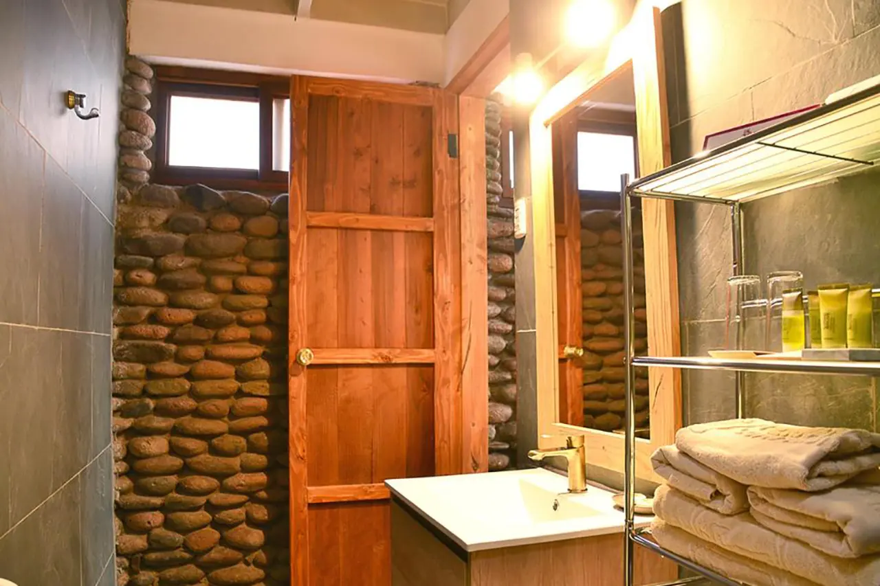 Terrantai Lodge Hotel