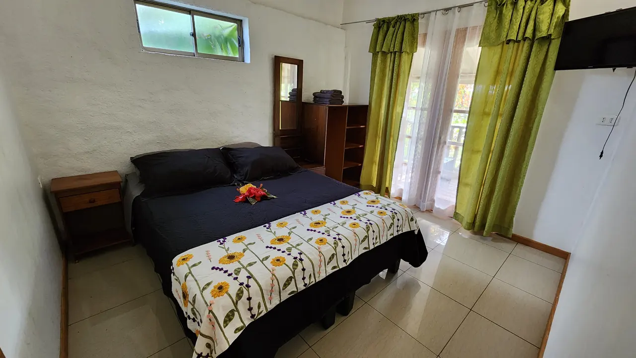 Paquete Rapa Nui Cabañas